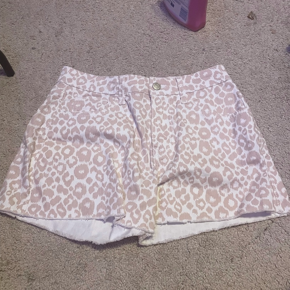 I love the print and they are brand new
